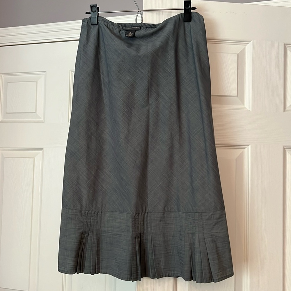 Adorable, gray blue cotton linen skirt from Banana Republic size 8